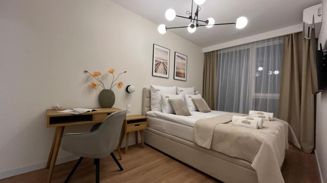 Chlebova - Riverside View Terrace, Free Parking, Gym & Kidsplay By Downtown Apartments Гданськ Екстер'єр фото